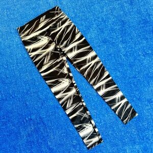 VS Knockout Tight / Leggings